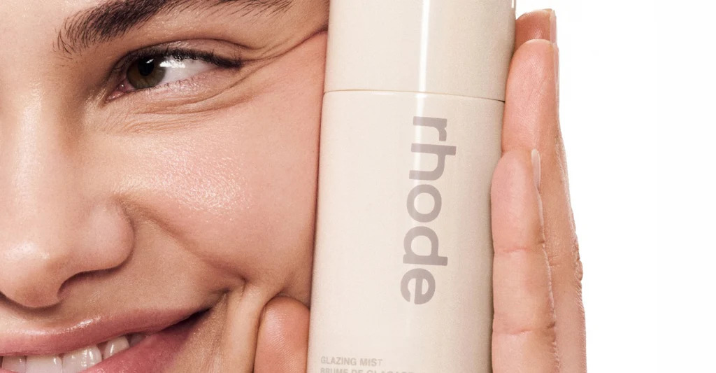 Зволожувальний спрей-міст для обличчя RHODE Glazing Mist The Hydrating Face Spray
